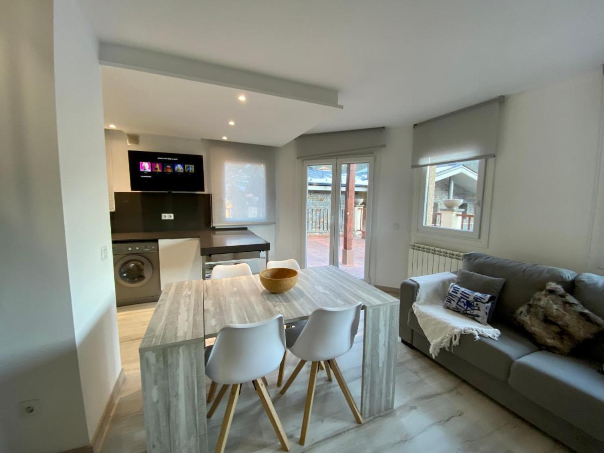 Prober_Encamp Apartment Bagian luar foto
