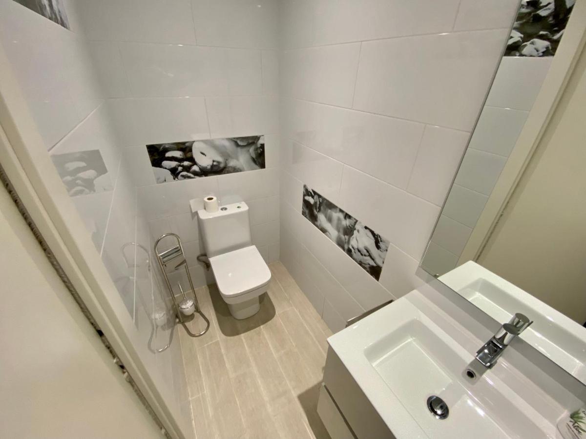 Prober_Encamp Apartment Bagian luar foto